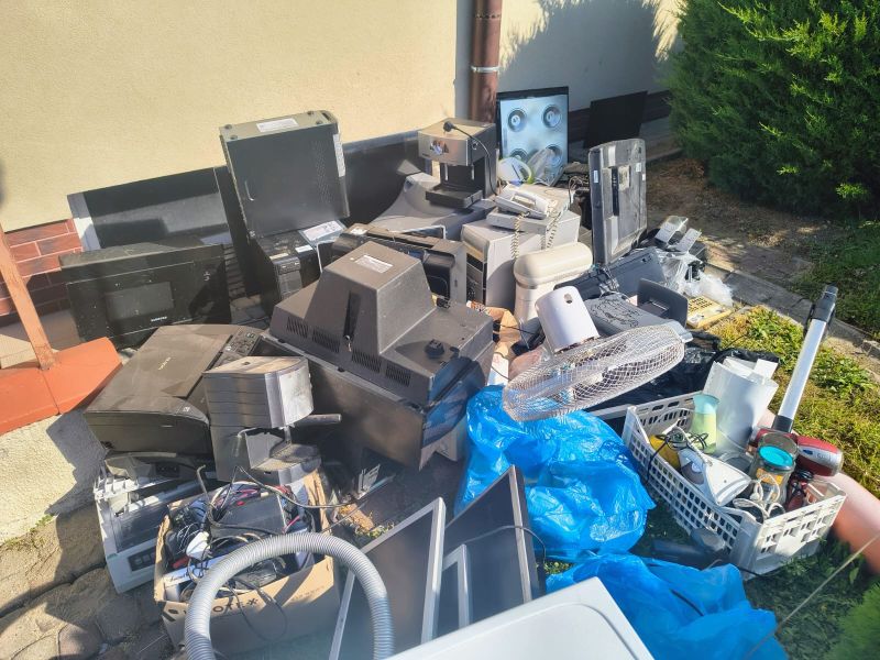 Podsumowanie akcji ,,WSZYSTKIE DZIECI ZBIERAJĄ ELEKTROŚMIECI “