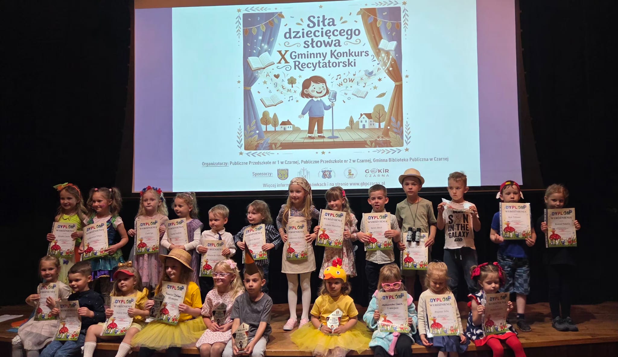 „Siła dziecięcego słowa” – X Gminny Konkurs Recytatorski za nami